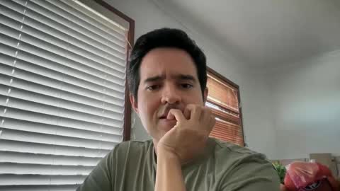 Snapshot of hornylook59 chatting on 12.17.24 hornylook59 online show from 12.17.24