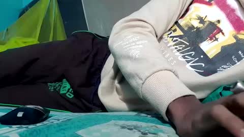 Snapshot of hornylucifer8 chatting on 12.05.24 hornylucifer8 online show from 12.05.24