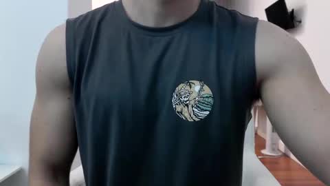 hornyspaniard93 online show from 04.17.26