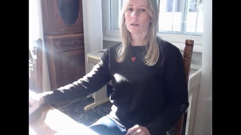 Hornyssima online show from 11.10.25