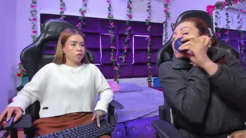 hornyy mom online show from 11.05.25