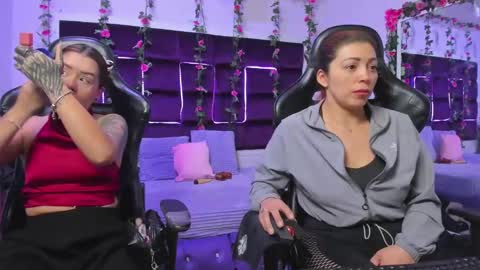 hornyy mom online show from 11.12.25