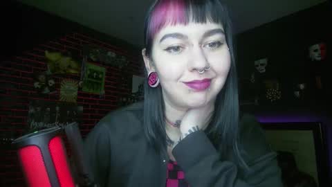 Snapshot of horror_circus chatting on 09.25.25 Messalina Horror online show from 09.25.25