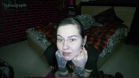 Snapshot of horror_circus chatting on 04.21.26 Messalina Horror online show from 04.21.26