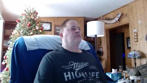 Snapshot of horsebigballs chatting on 01.19.25 horsebigballs online show from 01.19.25