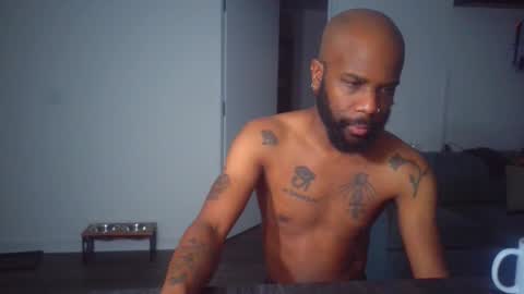 Horus00 online show from 12.04.25