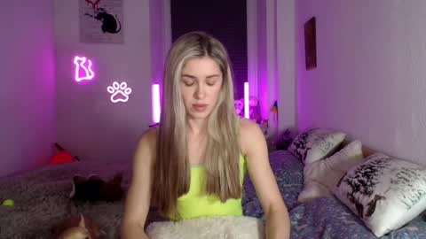 Snapshot of hot_berry69 chatting on 02.12.26 Dashka online show from 02.12.26