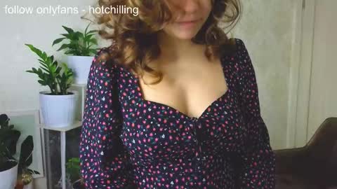 LiluCaroline online show from 11.14.25