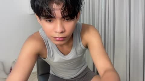 Snapshot of hot_cuteboy02 chatting on 07.17.26 Kim online show from 07.17.26