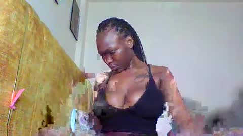 Snapshot of hot_ebony11 chatting on 09.26.25 chooo pie online show from 09.26.25