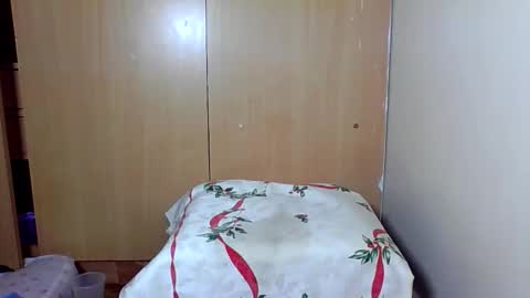 Snapshot of hot_ebony11 chatting on 02.12.26 chooo pie online show from 02.12.26