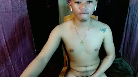 Snapshot of hot_emmanuel chatting on 02.24.25 hot_emmanuel online show from 02.24.25