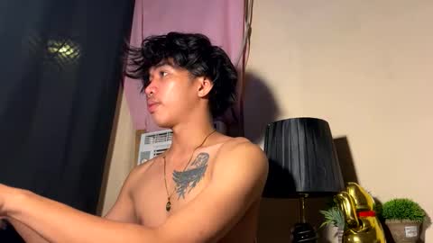 Snapshot of hot_kianxx chatting on 05.19.26 hot_kianxx online show from 05.19.26