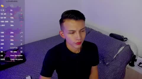 Snapshot of hot_latin_temptation chatting on 05.06.26 Alejandro online show from 05.06.26