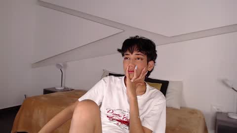 Alana online show from 02.06.25