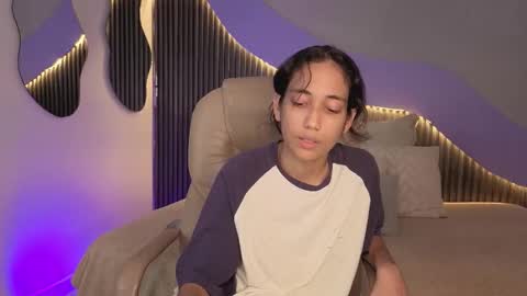 Alana online show from 03.17.26