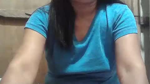 Snapshot of hot_mama09 chatting on 06.12.26 hotmama online show from 06.12.26