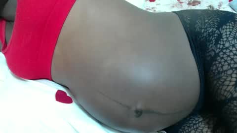 Snapshot of hot_marrie chatting on 01.11.25 Marrie online show from 01.11.25