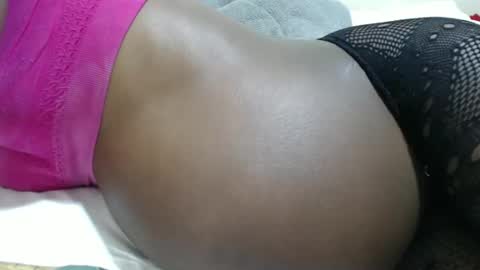 Snapshot of hot_marrie chatting on 02.13.25 Marrie online show from 02.13.25