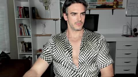 Snapshot of hot_martin25 chatting on 12.15.24 Martin online show from 12.15.24