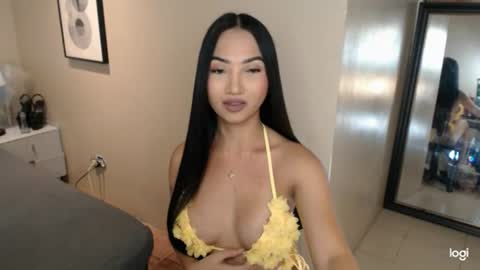 Snapshot of hot_nikki69 chatting on 07.14.26 hot_nikki69 online show from 07.14.26