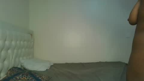 Hot petite online show from 11.01.25