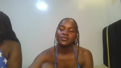 Snapshot of hot_petite12 chatting on 08.04.26 Petite online show from 08.04.26