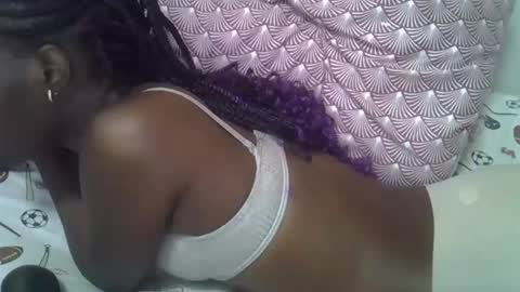 Snapshot of hot_petra2 chatting on 05.07.26 Daddys doll online show from 05.07.26