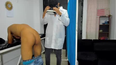 Vanesa Oliver and Andrew online show from 02.13.25