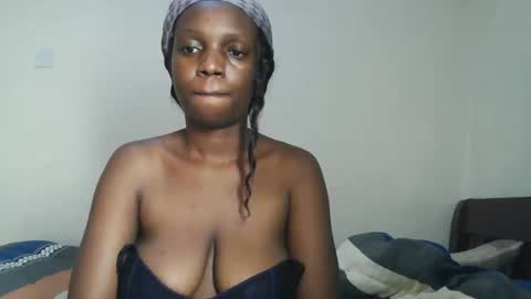 Snapshot of hot_sexxy_baby chatting on 04.04.26 hot_sexxy_baby online show from 04.04.26