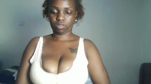Snapshot of hot_sexxy_baby chatting on 07.06.26 hot_sexxy_baby online show from 07.06.26