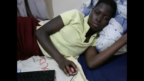 Snapshot of hot_shawrry chatting on 02.22.25 hot_shawrry online show from 02.22.25