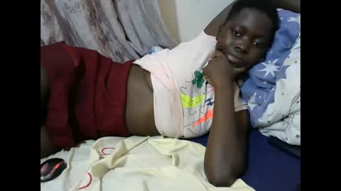 Snapshot of hot_shawrry chatting on 02.22.25 hot_shawrry online show from 02.22.25