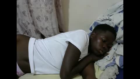 Snapshot of hot_shawrry chatting on 03.08.25 hot_shawrry online show from 03.08.25