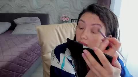 Snapshot of hot_squirtgirl chatting on 06.01.26 Vasilisa online show from 06.01.26