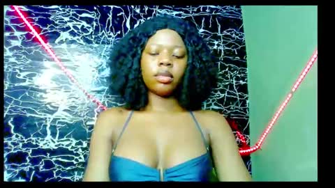 Snapshot of hot_stellaa chatting on 01.29.25 Stella online show from 01.29.25