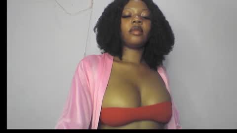 Snapshot of hot_stellaa chatting on 09.18.25 Stella online show from 09.18.25