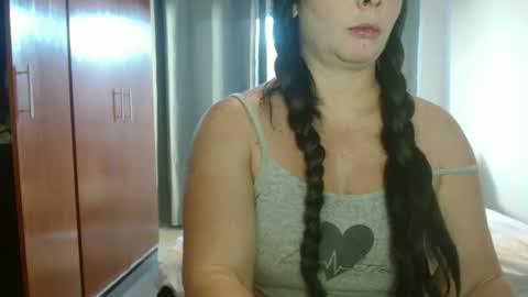 Snapshot of hot_wiffe chatting on 04.29.26 couple without tabus online show from 04.29.26