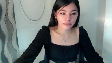 Snapshot of hot_yanna143 chatting on 06.01.26 Yanna online show from 06.01.26