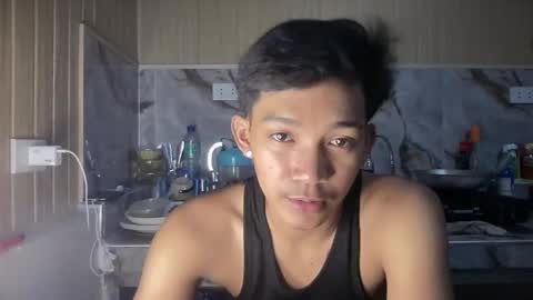 Snapshot of hotasian_jerome chatting on 04.18.26 hotasian_jerome online show from 04.18.26