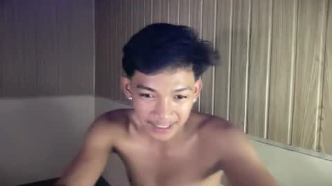Snapshot of hotasian_jerome chatting on 04.29.26 hotasian_jerome online show from 04.29.26