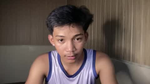 Snapshot of hotasian_jerome chatting on 05.27.26 hotasian_jerome online show from 05.27.26