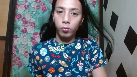 Snapshot of hotbabesatyourservice chatting on 01.07.25 ashley online show from 01.07.25