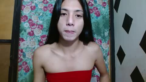 Snapshot of hotbabesatyourservice chatting on 01.11.25 ashley online show from 01.11.25