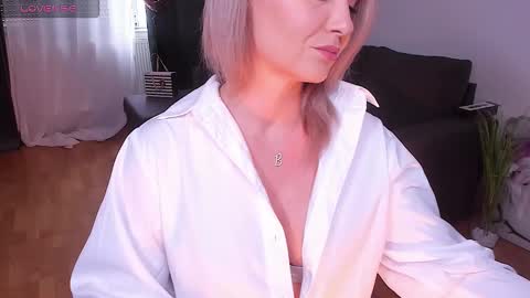 SweetBrendy online show from 09.29.25