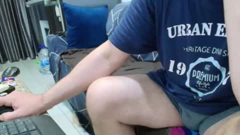 Snapshot of hotbipaar40 chatting on 05.22.26 TinaSven online show from 05.22.26