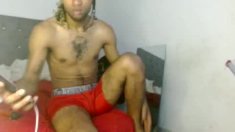 Snapshot of hotbody22_ chatting on 05.18.26 hotbody22_ online show from 05.18.26