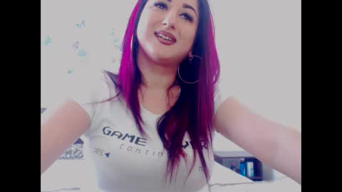 Snapshot of hotboobsmaya chatting on 02.21.25 hotboobsmaya online show from 02.21.25