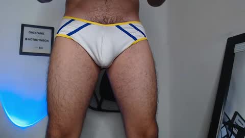 Snapshot of hotboyneon490 chatting on 01.02.25 Alex Neon online show from 01.02.25