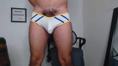 Snapshot of hotboyneon490 chatting on 01.15.25 Alex Neon online show from 01.15.25